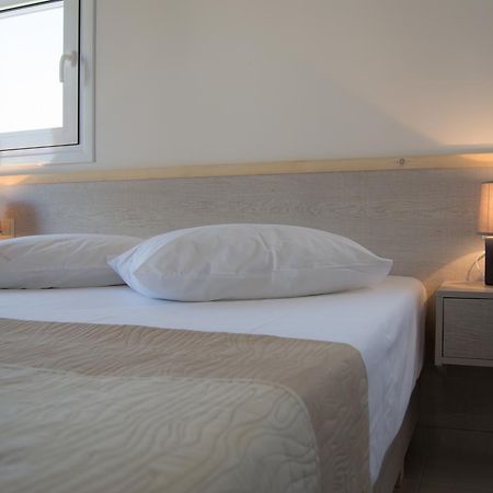 Sirena Superior Lejlighedshotel Agia Pelagia Eksteriør billede