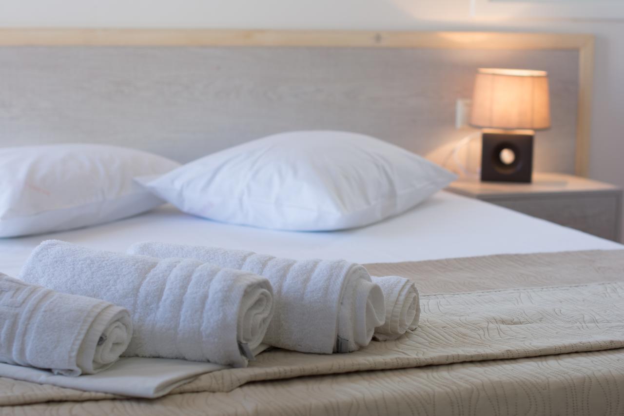Sirena Superior Lejlighedshotel Agia Pelagia Eksteriør billede