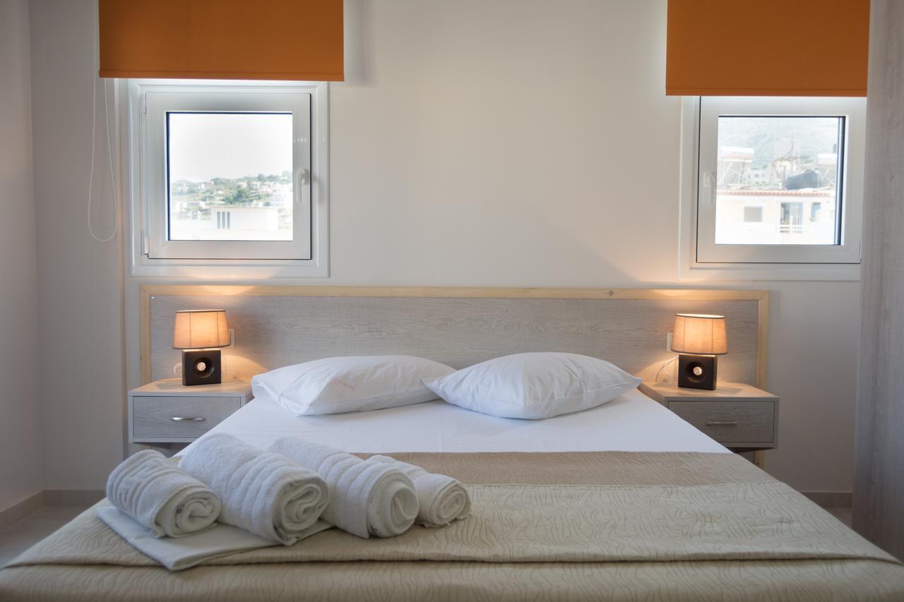 Sirena Superior Lejlighedshotel Agia Pelagia Eksteriør billede
